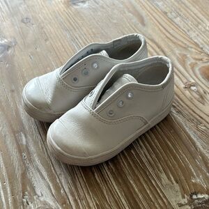 [KEDS] Toddler White Slip-On Canvas Sneakers SIZE 5.5